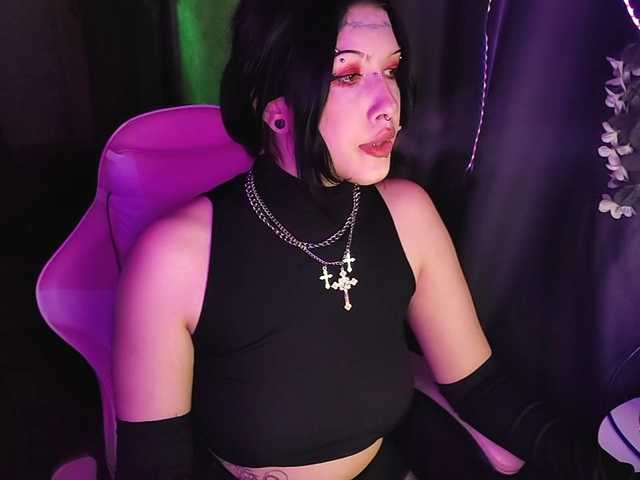 Harakassi's BongaCams show and profile