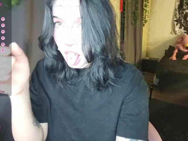 Harakassi Live Webcam on BongaCams