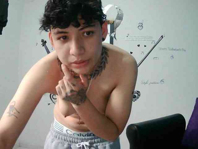 tombysex webcam
