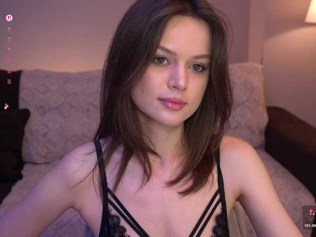 Kadriaa's BongaCams show and profile