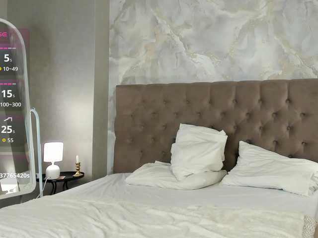 Kati-Li's BongaCams show and profile