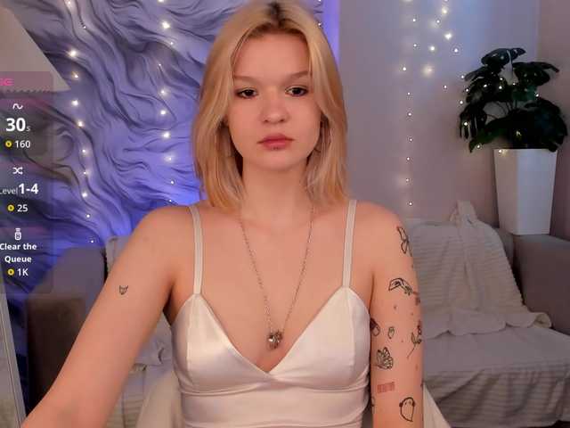 Kati-Li's BongaCams show and profile