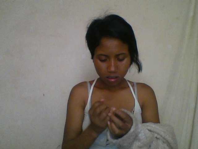 YoungNatie's BongaCams show and profile