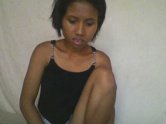 YoungNatie's BongaCams show and profile