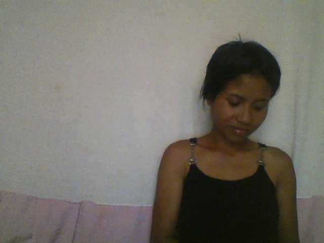 YoungNatie's BongaCams show and profile