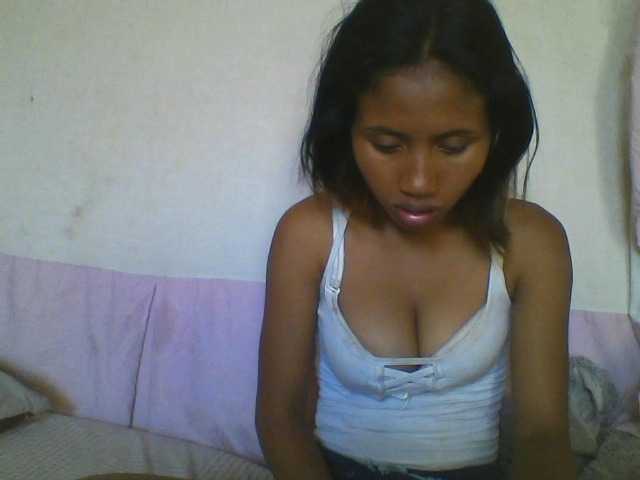 Check out 19 years old YoungNatie from BongaCams YoungNatie from BongaCams