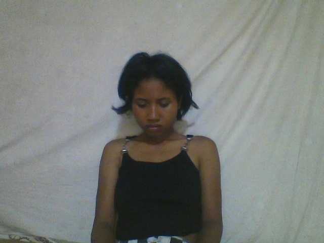 YoungNatie webcam bongacams model stream image