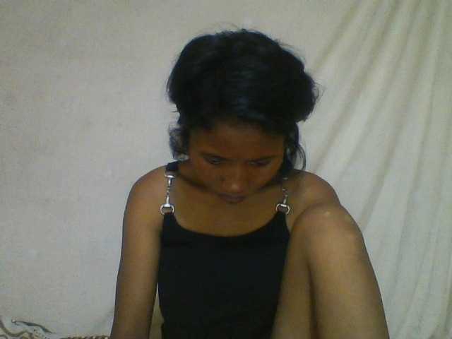 YoungNatie's BongaCams show and profile