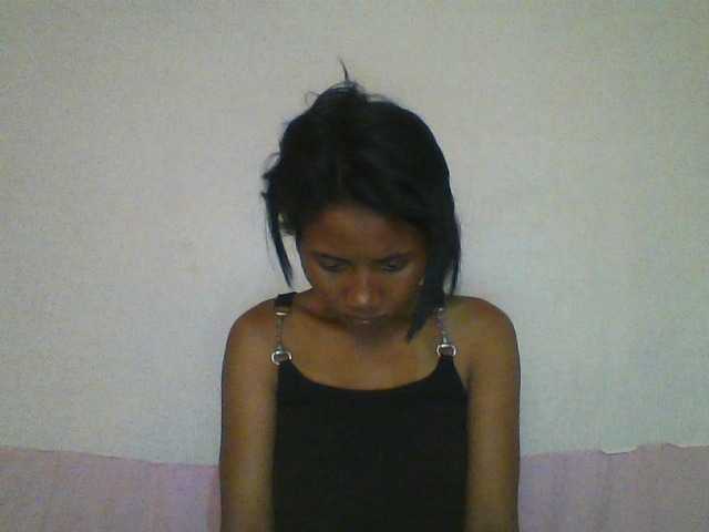 YoungNatie's BongaCams show and profile