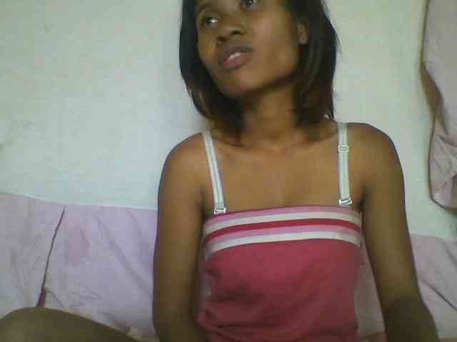 YoungNatie webcam