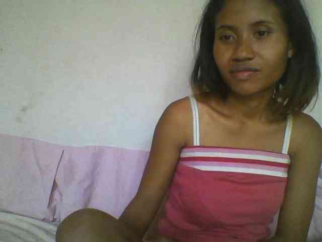 YoungNatie webcam