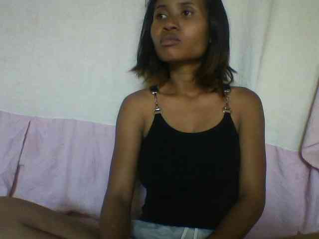 YoungNatie webcam