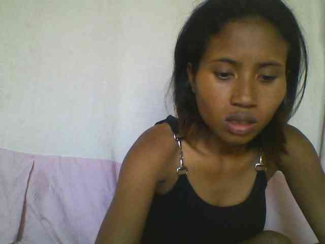 YoungNatie webcam