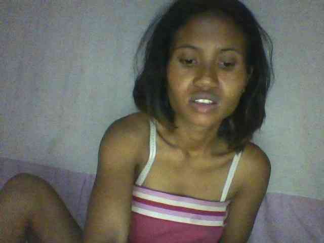 YoungNatie webcam