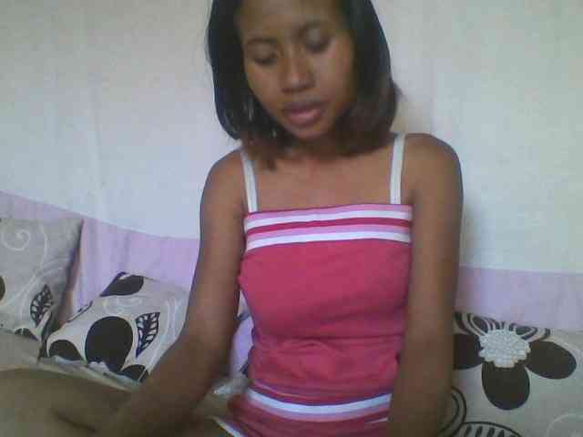 YoungNatie webcam