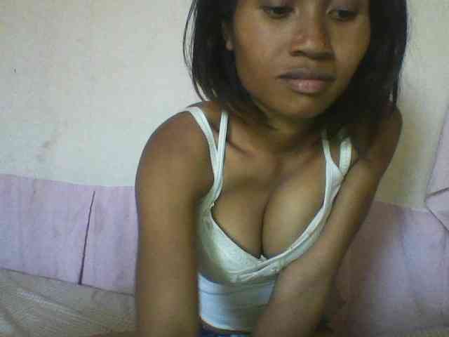 YoungNatie webcam