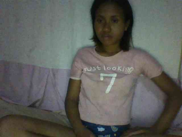 YoungNatie webcam