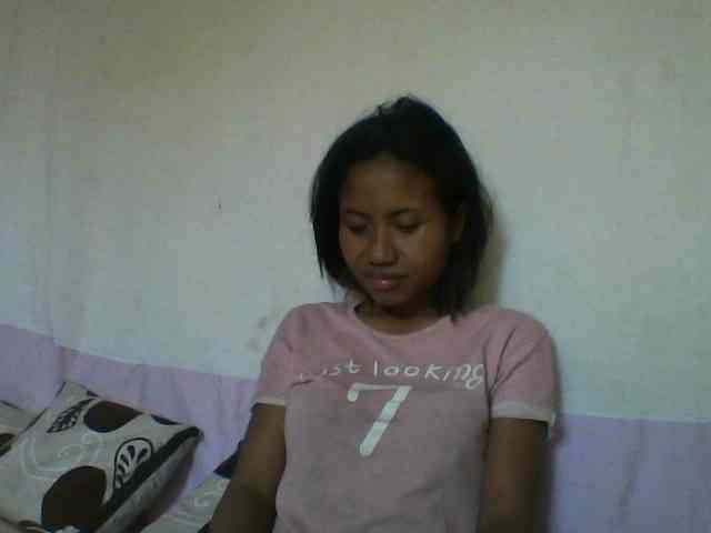 YoungNatie webcam