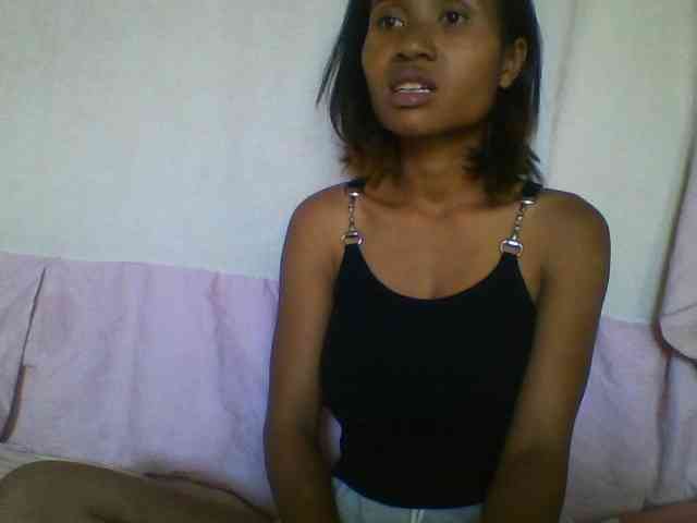 YoungNatie webcam
