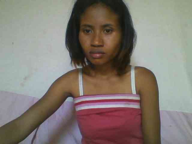 YoungNatie webcam