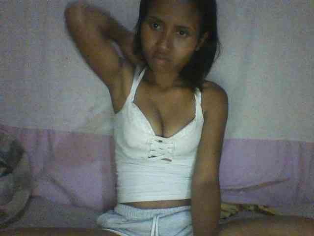 YoungNatie webcam