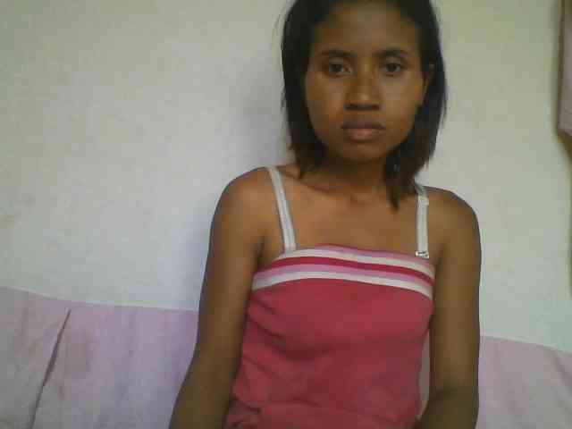 YoungNatie webcam