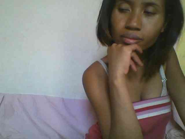 YoungNatie webcam