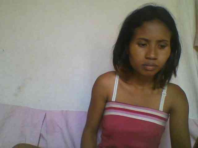 YoungNatie webcam