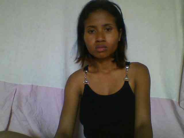YoungNatie webcam