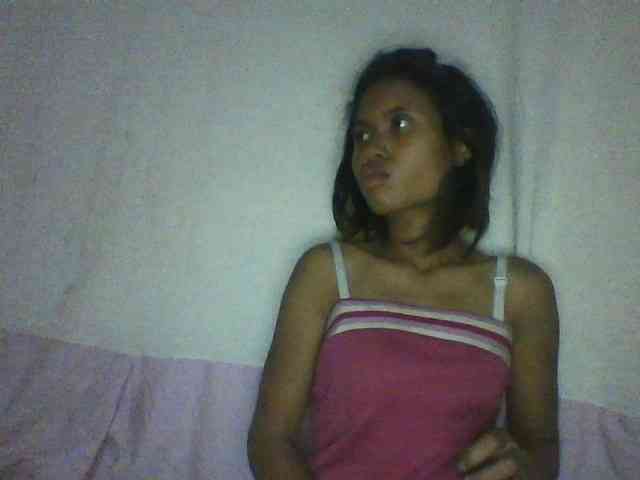 YoungNatie webcam