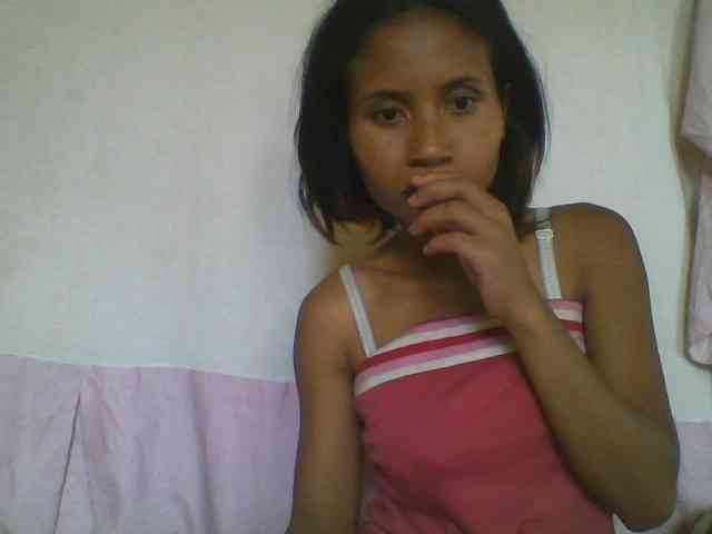 YoungNatie webcam