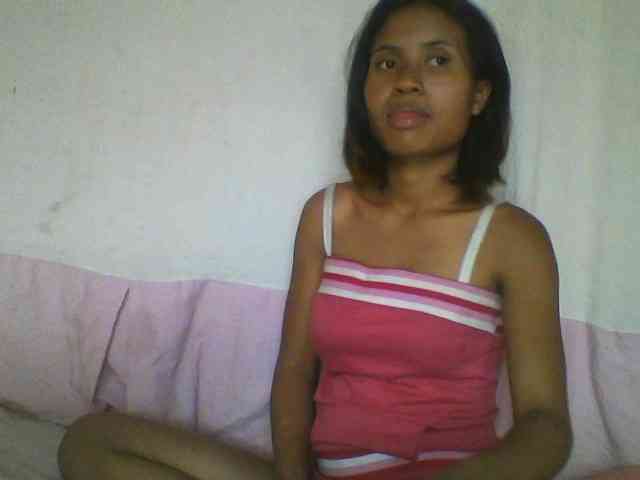 YoungNatie webcam