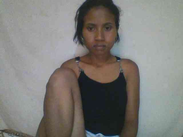 YoungNatie Live Webcam on BongaCams