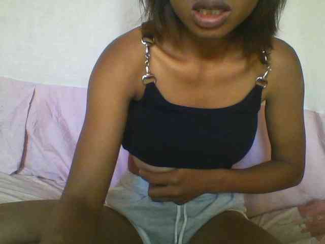 YoungNatie webcam