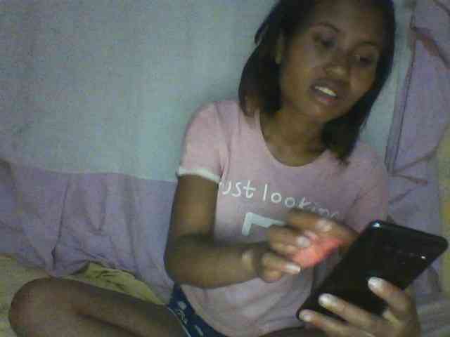 YoungNatie webcam