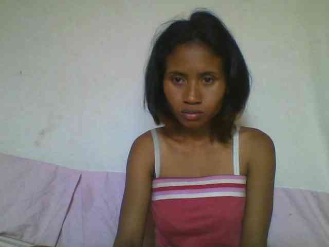 YoungNatie webcam