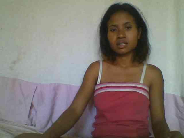 YoungNatie webcam