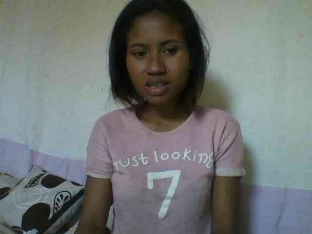 YoungNatie webcam