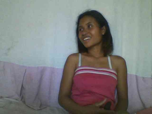 YoungNatie webcam