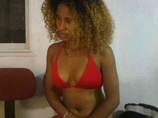 Juli19 Live Webcam on BongaCams