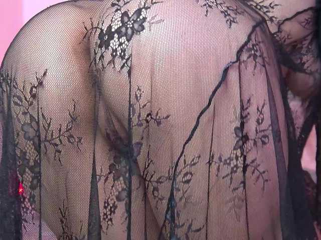 AnyaLobb's BongaCams show and profile