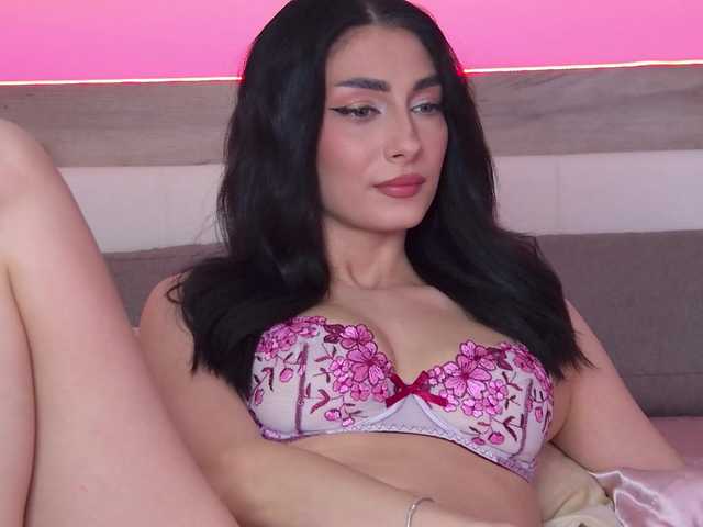 AnyaLobb's BongaCams show and profile