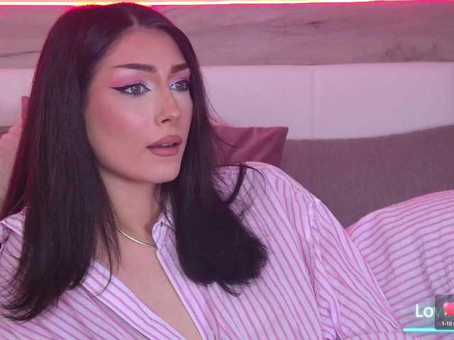 AnyaLobb's BongaCams show and profile