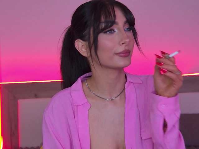 AnyaLobb's BongaCams show and profile