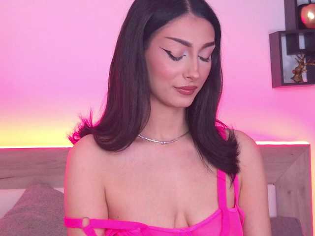 AnyaLobb's BongaCams show and profile