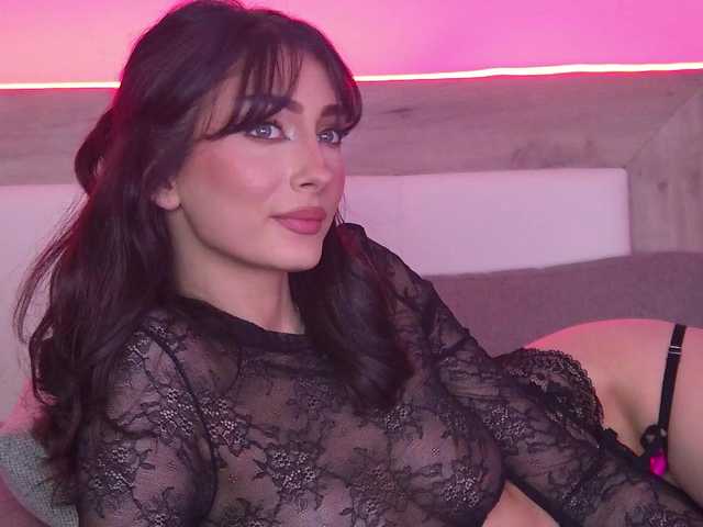 AnyaLobb's BongaCams show and profile