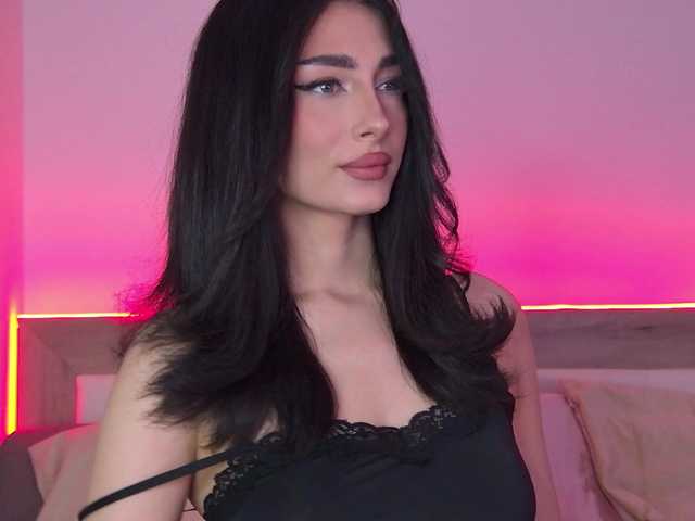 AnyaLobb's BongaCams show and profile