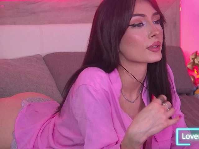 AnyaLobb's BongaCams show and profile