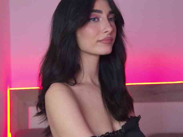 AnyaLobb Live Webcam on BongaCams