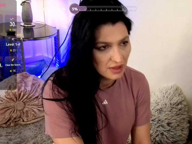 BellaEveX's BongaCams show and profile